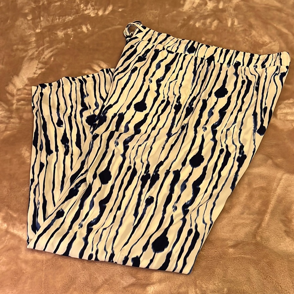 H&M pants.